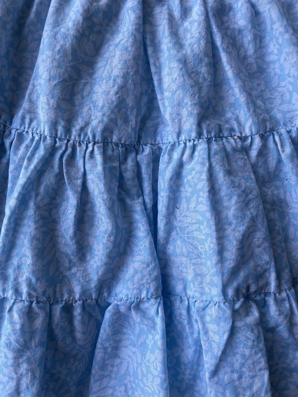 NWOT- joie Light blue floral smocked dress size 2T - Picture 3 of 8
